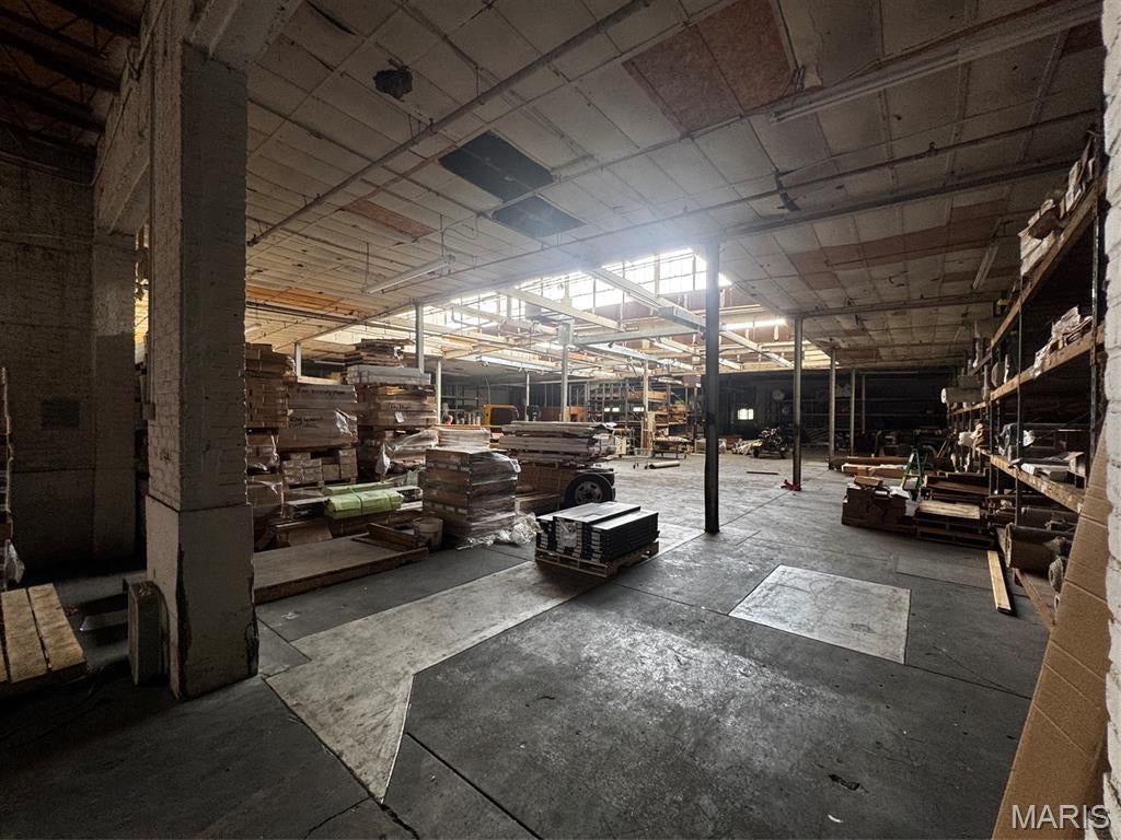 Penrose Add - Commercial Sale