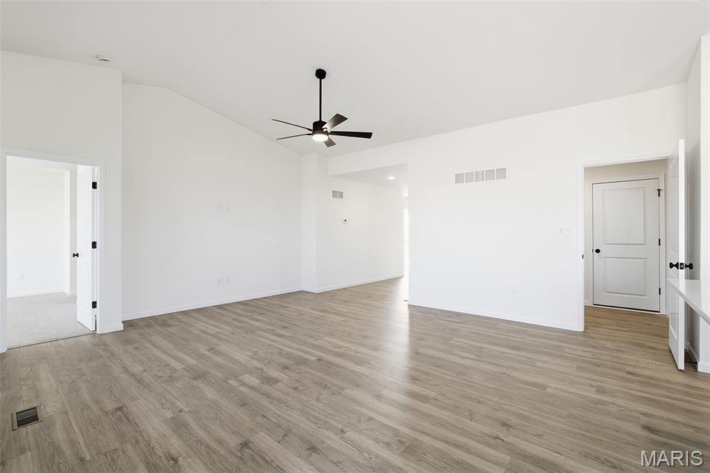Bella Terra 20 - Residential
