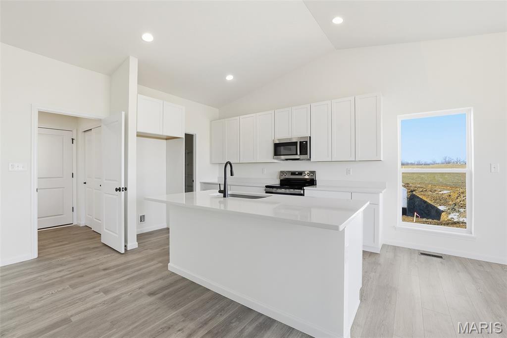 Bella Terra 20 - Residential