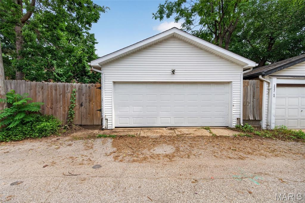 Nicholsons Add 01 - Residential