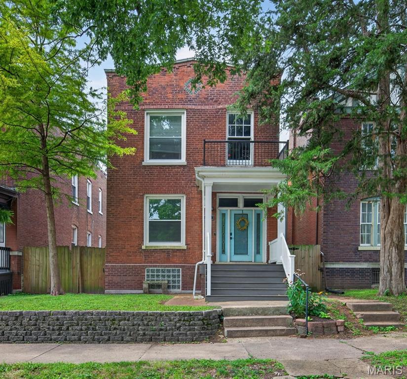 Welcome to 3006 Victor— a historic Tower Grove East charmer with modern functionality! This home features high ceilings & an open floor plan, giving a bright & airy feel from the moment you walk in the door. The spacious living & dining area lead straight into the kitchen where you'll find a butler's pantry, white cabinetry with crown molding, stainless steel appliances, granite countertops, & a breakfast bar. Main level laundry & half bath add so much convenience! Upstairs on the 2nd level you will find 3 bedrooms and 2 full baths. The large primary bedroom features an ensuite with a double vanity, a jetted soaking tub, & TWO shower heads! You will also find a bonus room (perfect for a home office) with a Jefferson window that opens to a 2nd floor balcony. The backyard is idyllic—beautifully landscaped, fully fenced and private, with a patio area, a hot tub, and a 2-car city carport (a carport w/electric overhead door that has the look of a garage on the outside, but is open to the yard on the inside). The walk-up basement, while unfinished, is clean & provides ample storage. Super convenient & walkable location, with easy access to hwys 44, 40, & 55. Near restaurants, shopping, parks, hospitals, ...you name it!