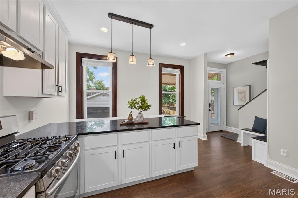 Nicholsons Add 01 - Residential