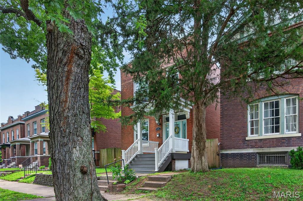 Nicholsons Add 01 - Residential