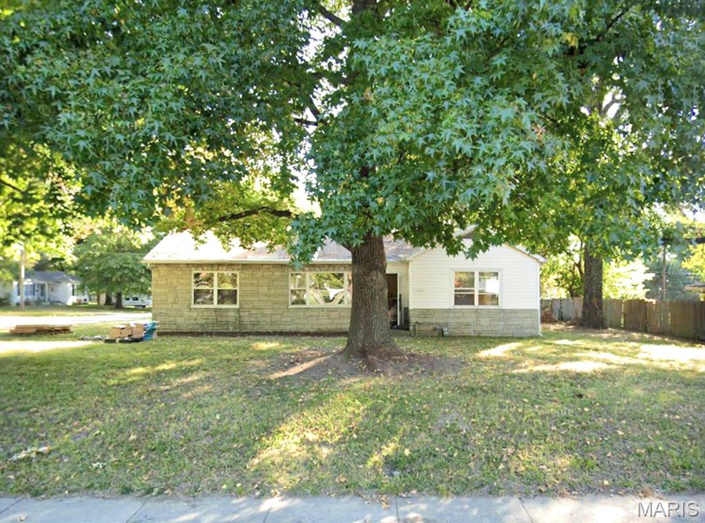 Two Bedroom Ranch Style Home in Adair Garden Subdivision, 17 x 12 Living Room, 12 x 10 Eat In Kitchen Includes Gas Range, Garbage Disposal and Refrigerator, Full Hallway Bathroom, 14 x 10 First Bedroom and 12 x 10 Second Bedroom, Full Hallway Bathroom, 29 x 18 Basement Provides Washer and Dryer Connections, Off Street Rear Parking, Corner Lot, Interior Photo Gallery Coming Soon Available 05/01/2026.