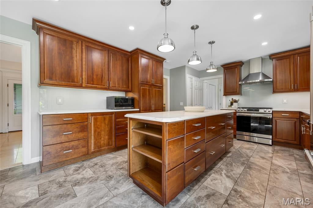 Ladue Lake Estates 2 - Residential