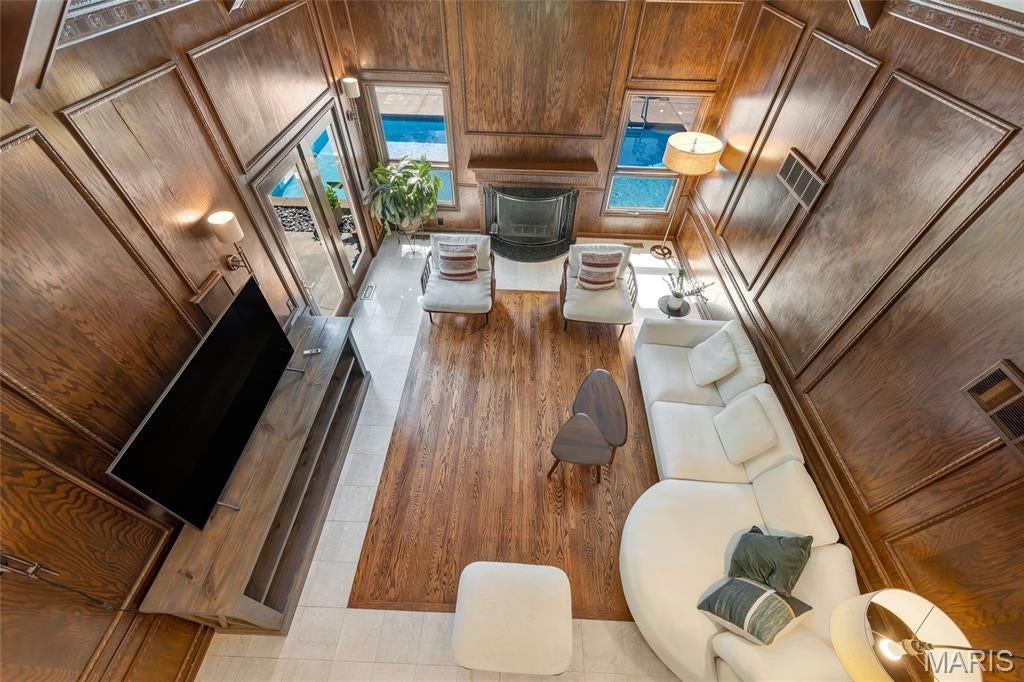 Ladue Lake Estates 2 - Residential