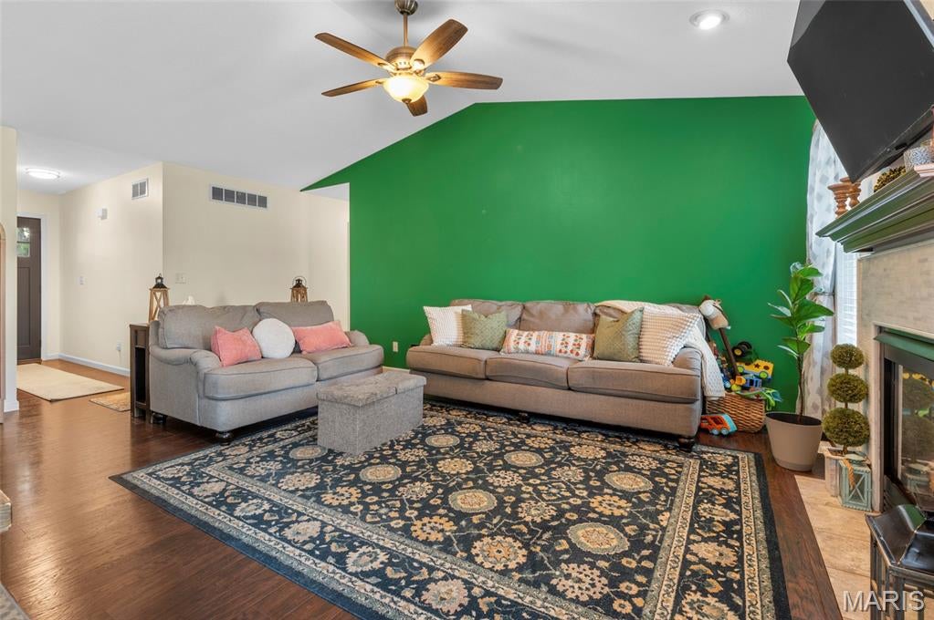 Country Meadow Estates - Residential