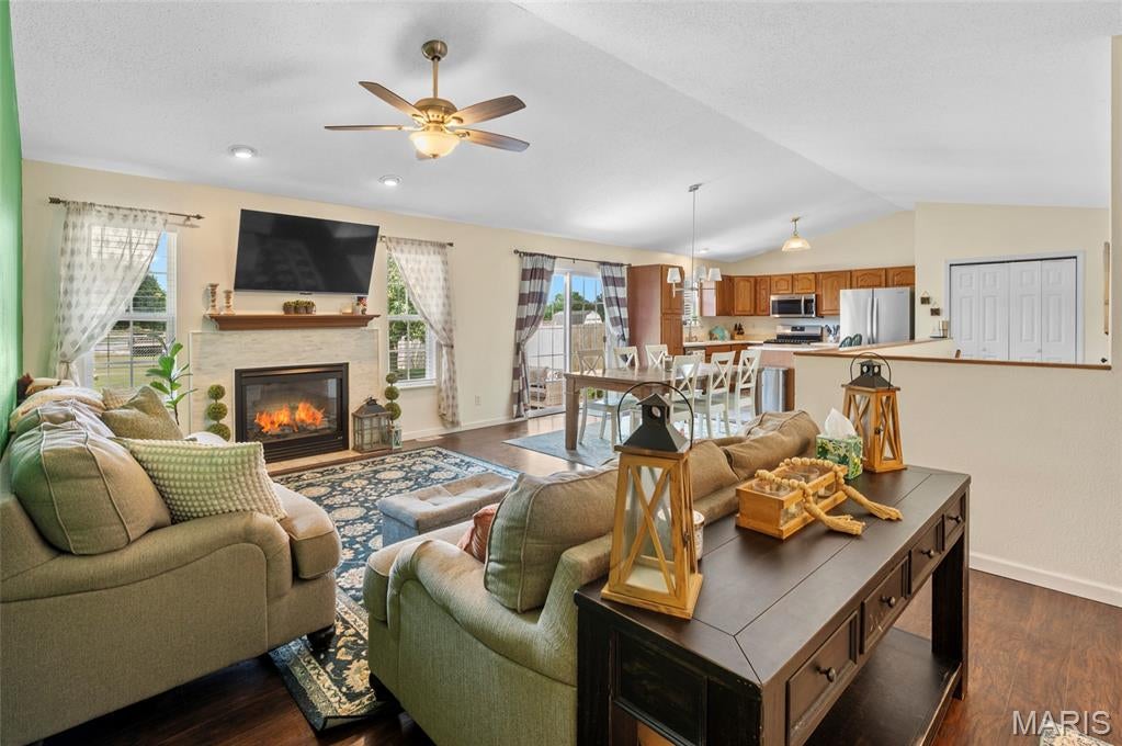Country Meadow Estates - Residential