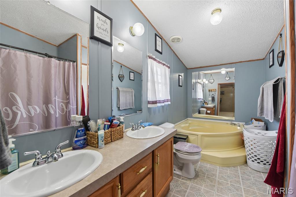N/A - Commercial Sale