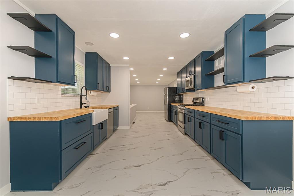 Oak Tree Estate - Residential