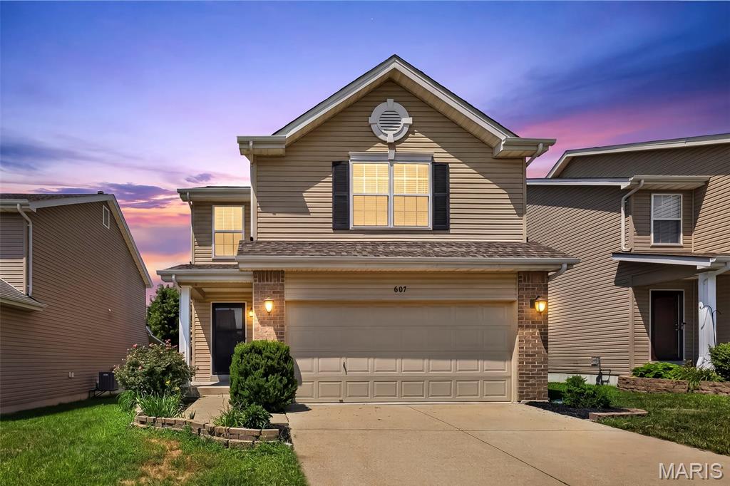 Welcome to 607 Spring Manor, the perfect place to start your next chapter! Whether you're looking for your first home or looking for a home with room to grow, this one checks all the boxes. Step inside to an inviting open floor plan that creates bright, connected space for everyday living and entertaining. The layout makes it easy to gather with family and friends while still feeling comfortable and functional. There are three bedrooms upstairs with two of them having walk-in closets. The finished basement adds valuable living space that can be used as a family room, playroom, home office, or gym. Outside, you'll love the level backyard-perfect for gardening or hosting summer BBQs. During summer you're just a short walk from the community pool, making it easy to enjoy everything the neighborhood has to offer. With its functional layout, flexible living spaces and fantastic location, 607 Spring Manor offers incredible value and is ready for its next owners to make it their own.