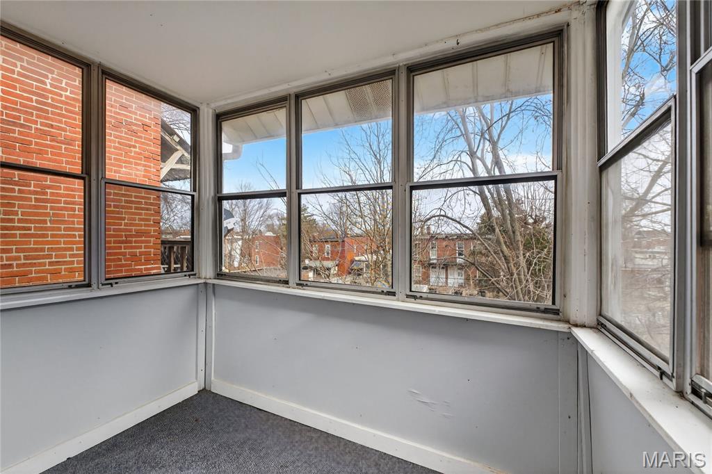 St Louis Commons Add - Residential Income
