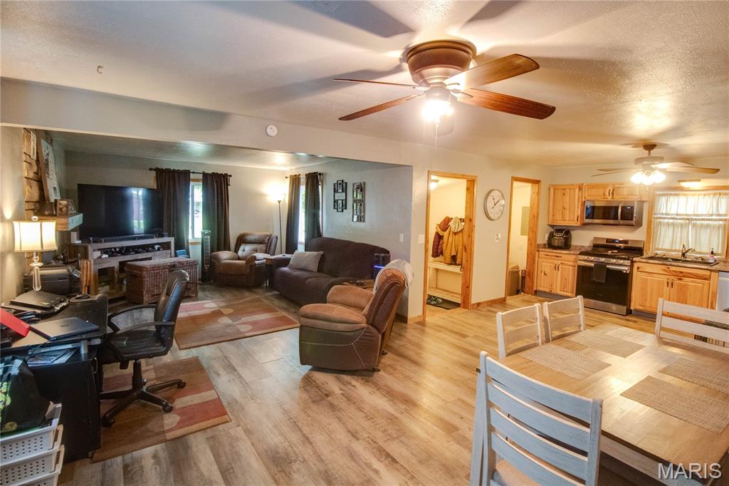 Barnes Add - Residential