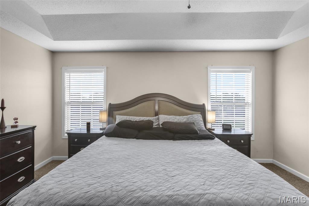 Oak Creek Estate - Residential