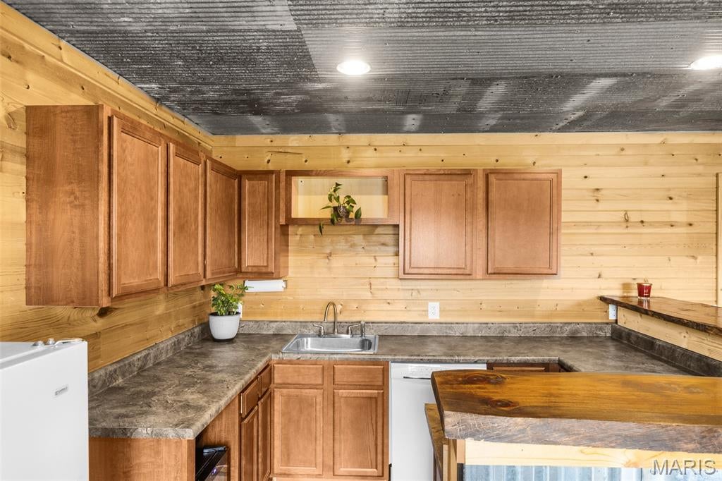 Oak Creek Estate - Residential