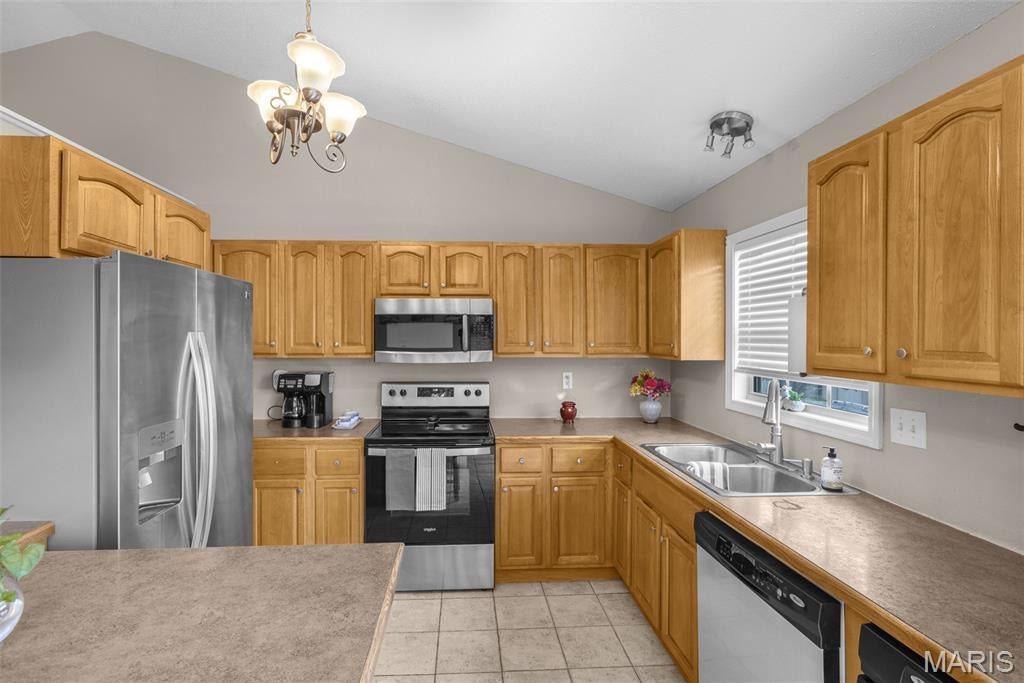 Oak Creek Estate - Residential