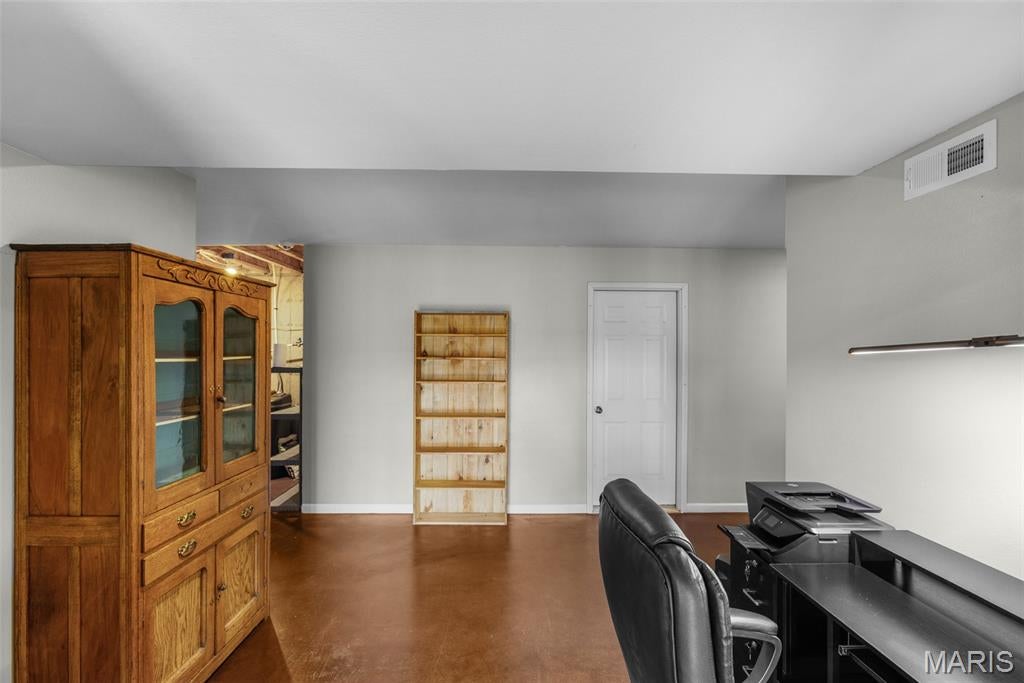Oak Creek Estate - Residential