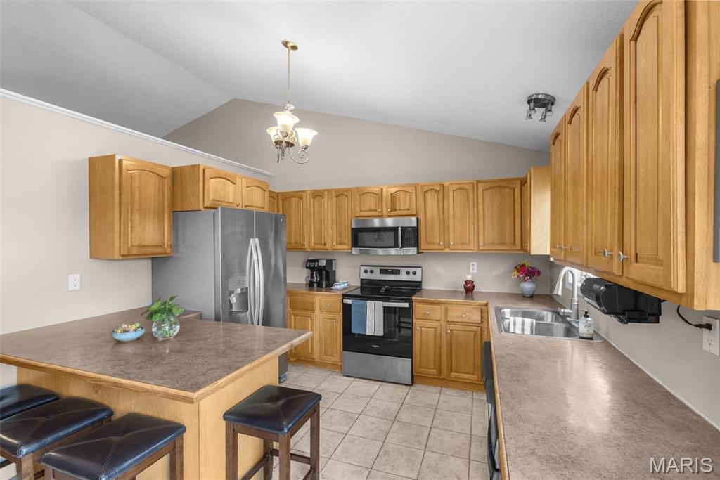 Oak Creek Estate - Residential
