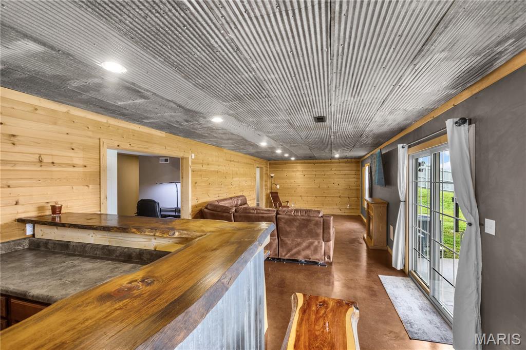 Oak Creek Estate - Residential