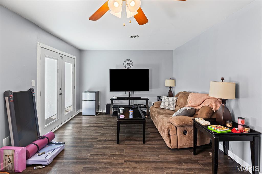 Eisenmayers 03 Add/Mascoutah - Residential