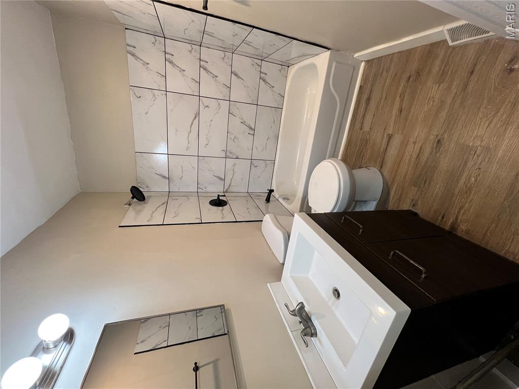Burke City - Residential Lease
