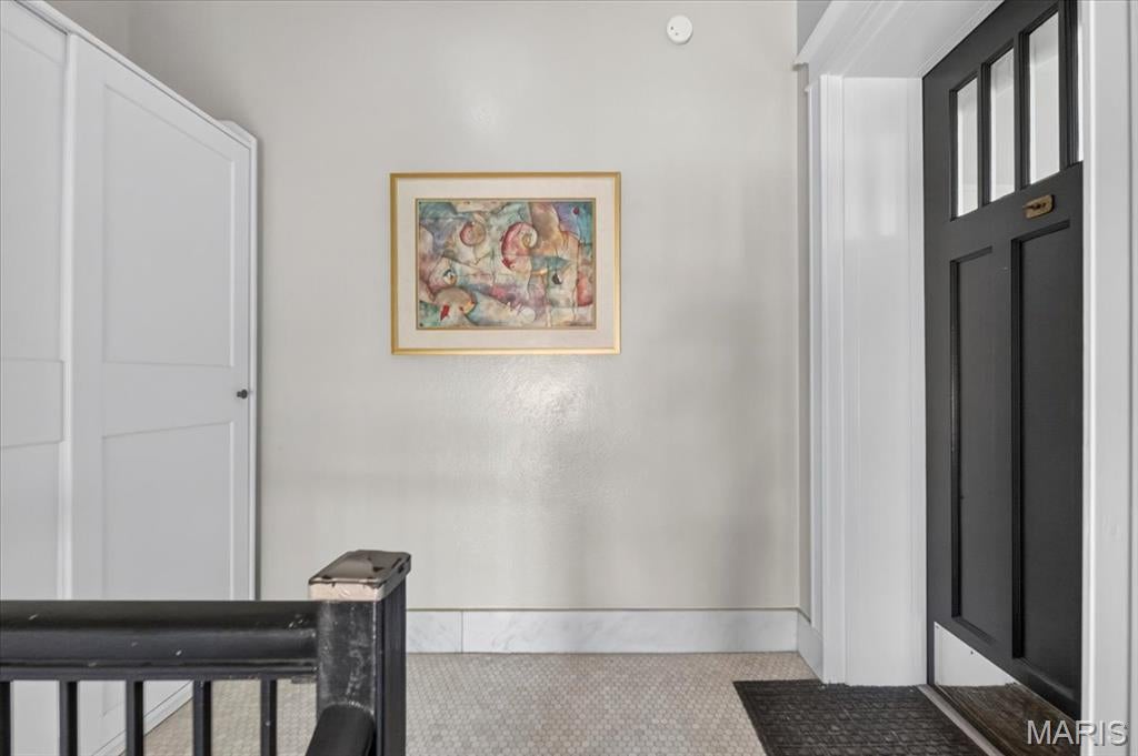 6320 Northwood Condo - Residential