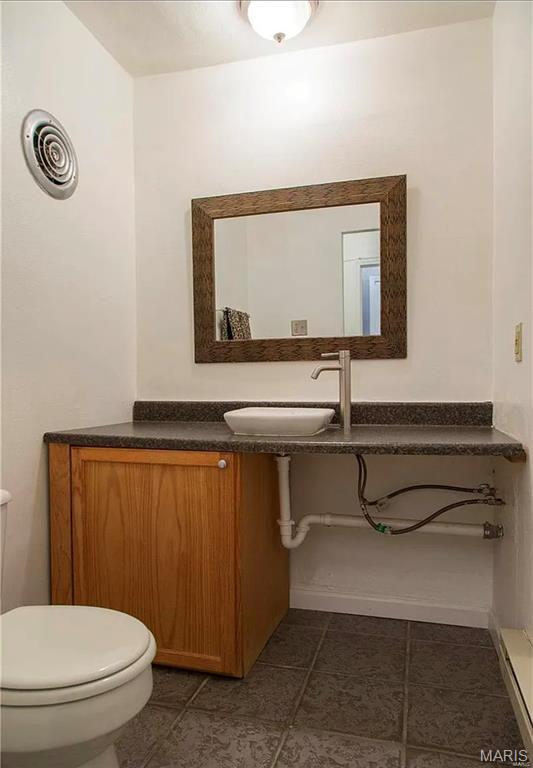 Hazelcrest Condo - Residential