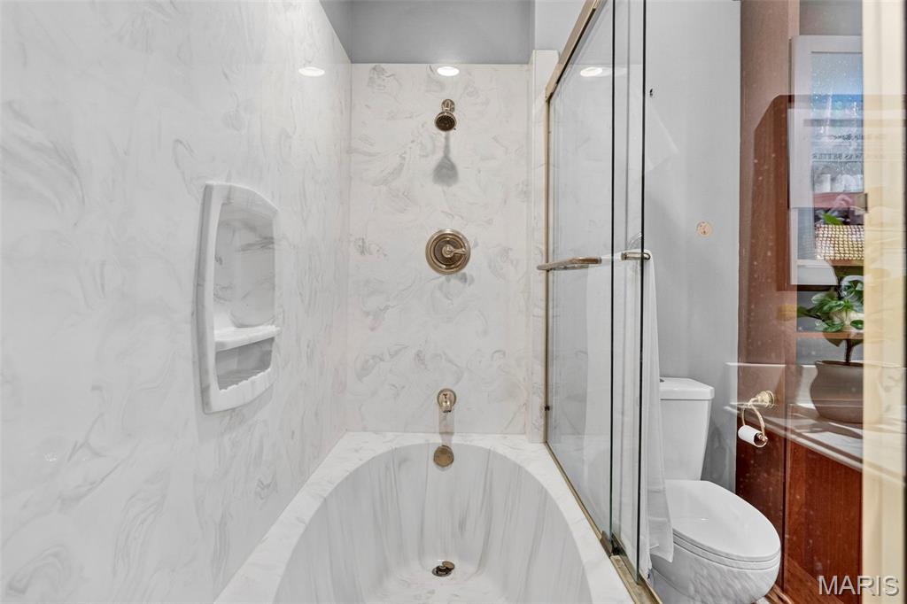 West Burdeau Lane 2 - Residential