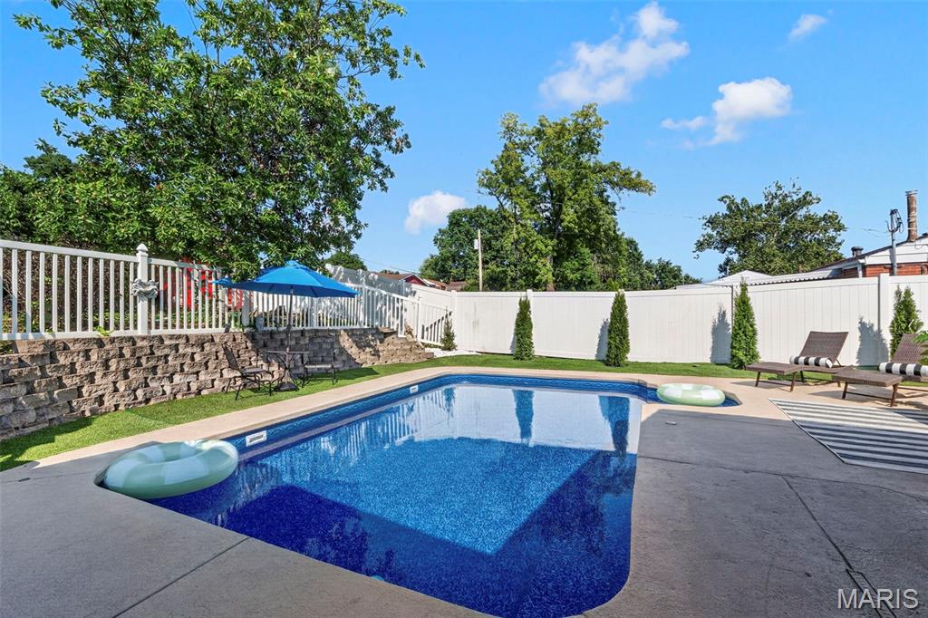 West Burdeau Lane 2 - Residential