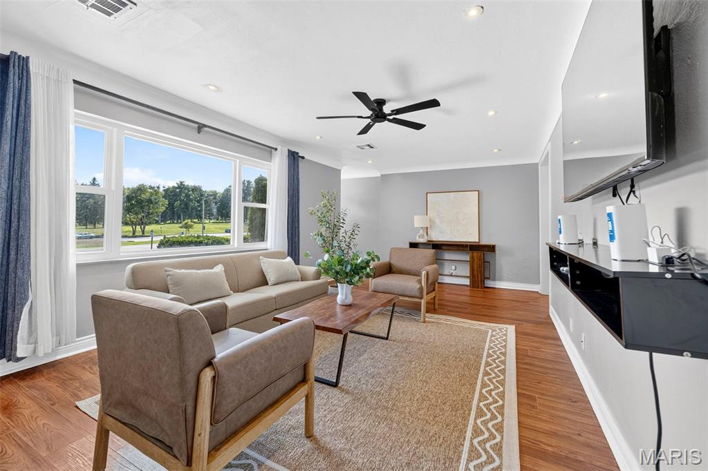 West Burdeau Lane 2 - Residential