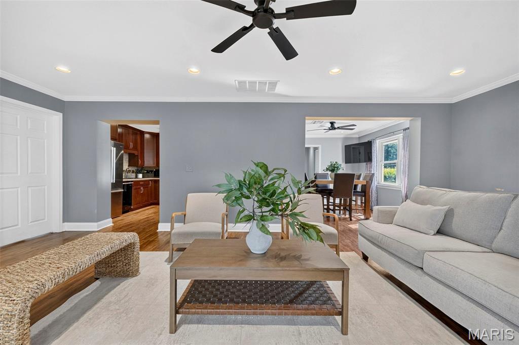 West Burdeau Lane 2 - Residential