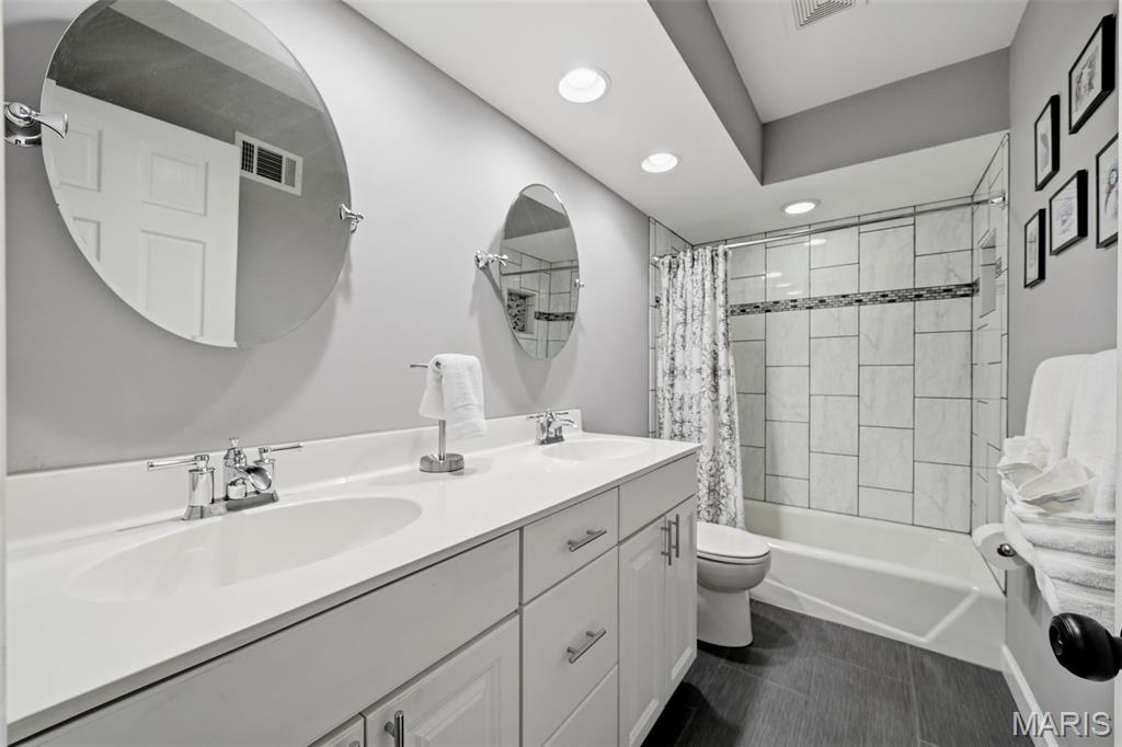 Apple Valley 2 - Residential