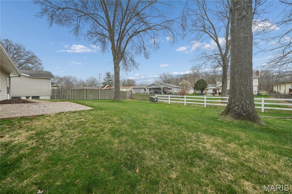 Lake On White Road - Residential
