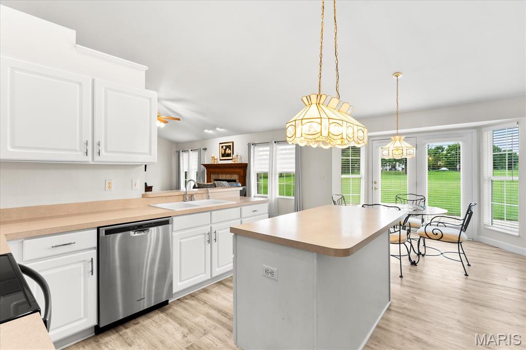 Manors At Woodfield 7th Add - Residential