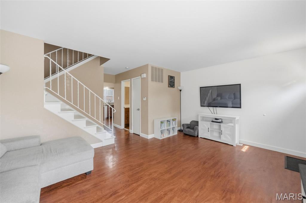 Villas On Olive Condo - Residential