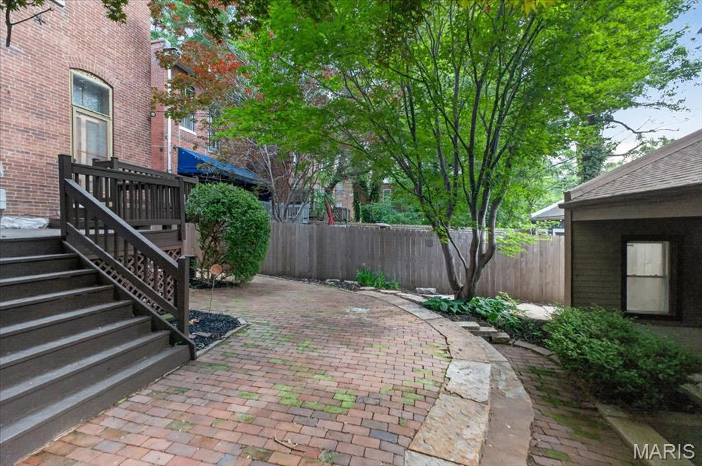 Allens Add - Residential Lease