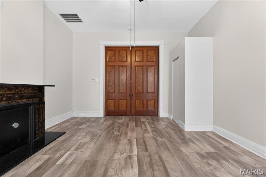 Allens Add - Residential Lease
