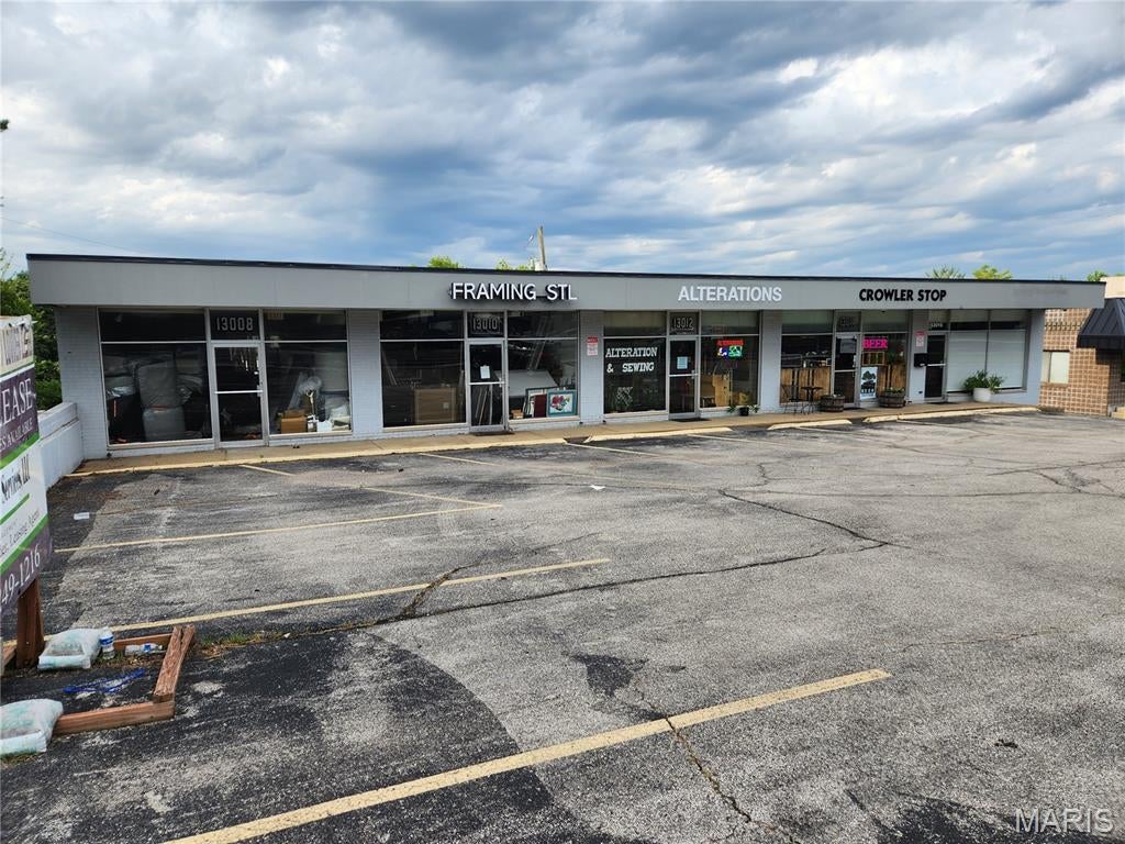 Jonclif Comm Park - Commercial Sale