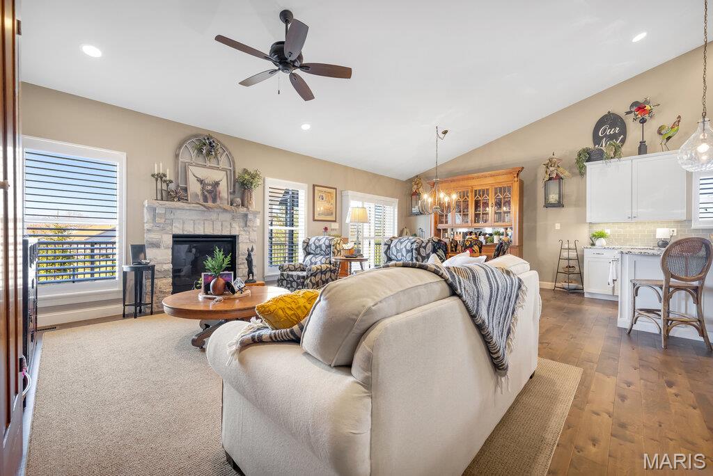 Villas At Ridgepointe #6 - Residential