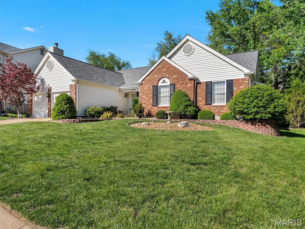 Woodfield #5 - Residential