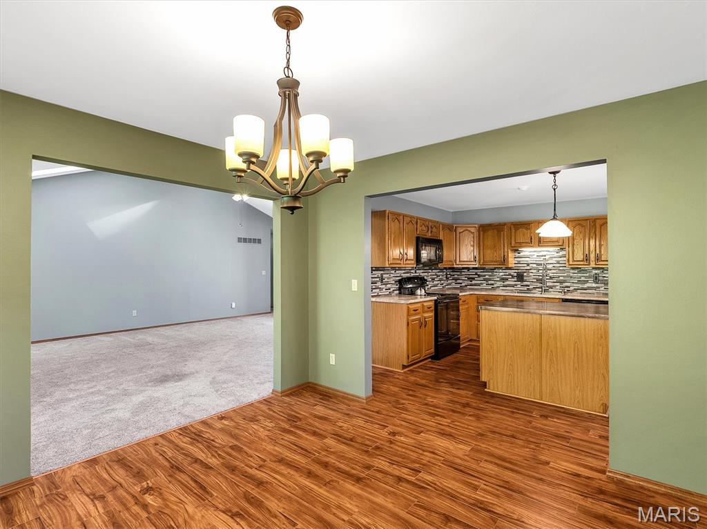 Woodfield #5 - Residential