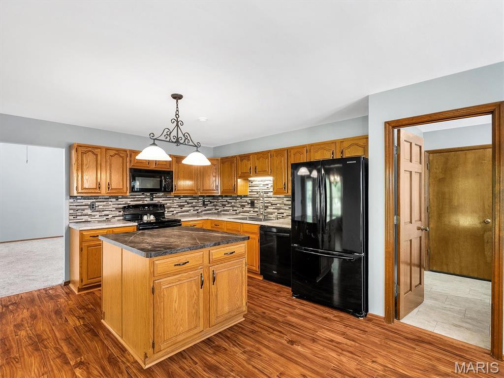 Woodfield #5 - Residential