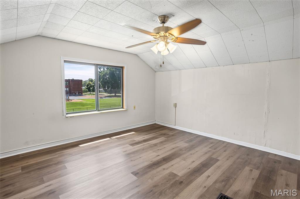 Brauns 5th Add - Residential Income