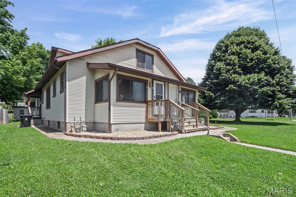 Brauns 5th Add - Residential Income