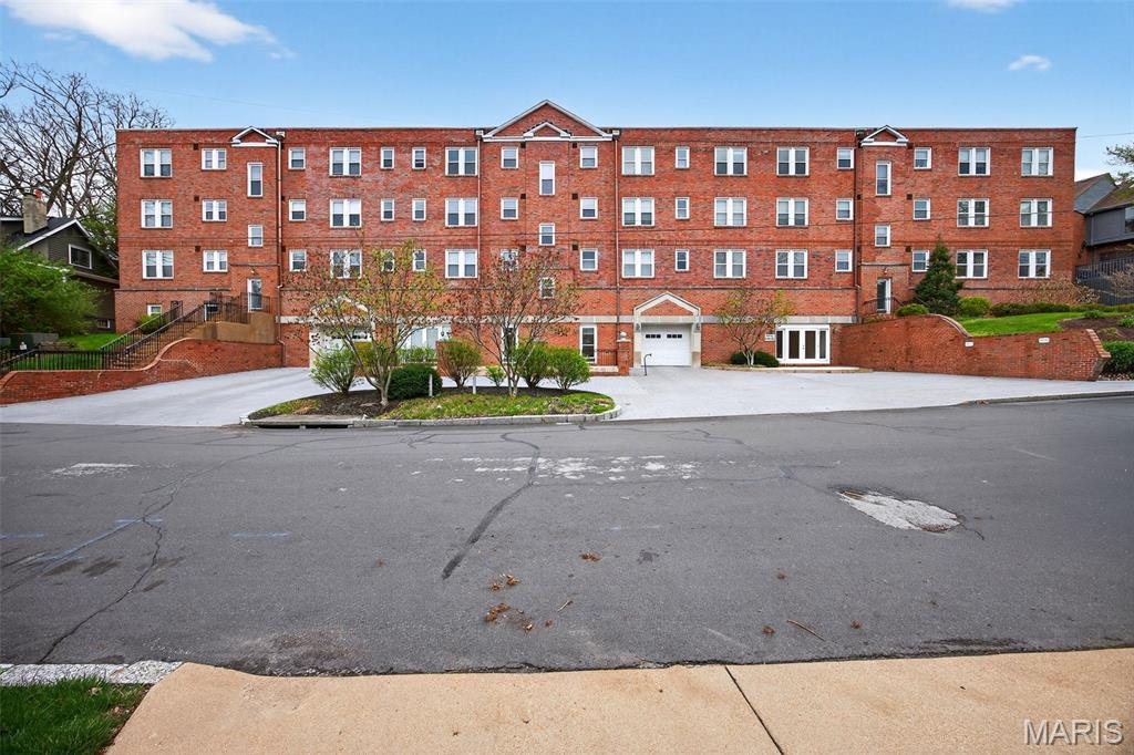 Fountain View - Residential