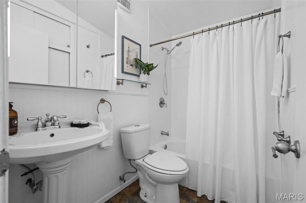 Ridgewood One - Residential