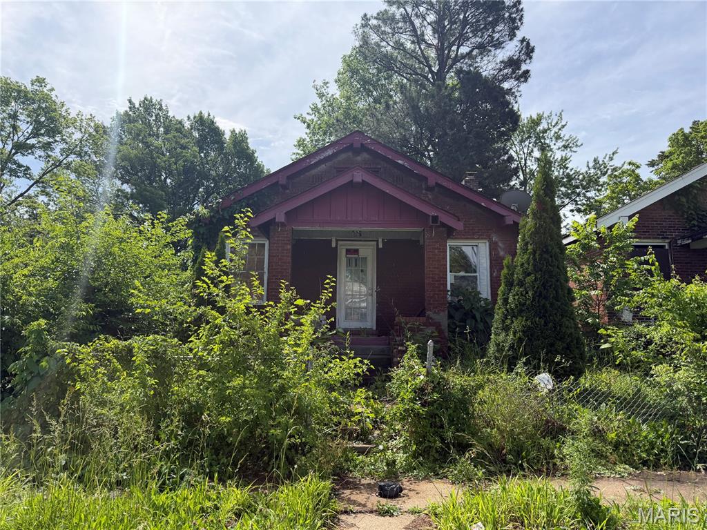 Investor portfolio opportunity in St. Louis! This package includes 5 properties being sold as-is, offering strong potential for investors, flippers, or buyers looking to expand their rental portfolio.

Properties will require repairs and renovations, making this an excellent value-add opportunity with upside potential. Portfolio includes multiple properties that can be purchased together or individually, depending on seller approval.

Ideal for investors seeking fix-and-flip opportunities, long-term rental investments, or portfolio expansion in the St. Louis market. Conveniently located near local amenities, schools, and major roadways.

Seller to make no repairs, warranties, or inspections. Bring your vision and contractor — endless potential awaits.

Portfolio includes the following addresses:

4265 Farlin Ave
5204 St. Louis Ave
1433 Rowan Ave
5044 Alcott Ave
5649 Roosevelt Pl

Serious investor inquiries only.