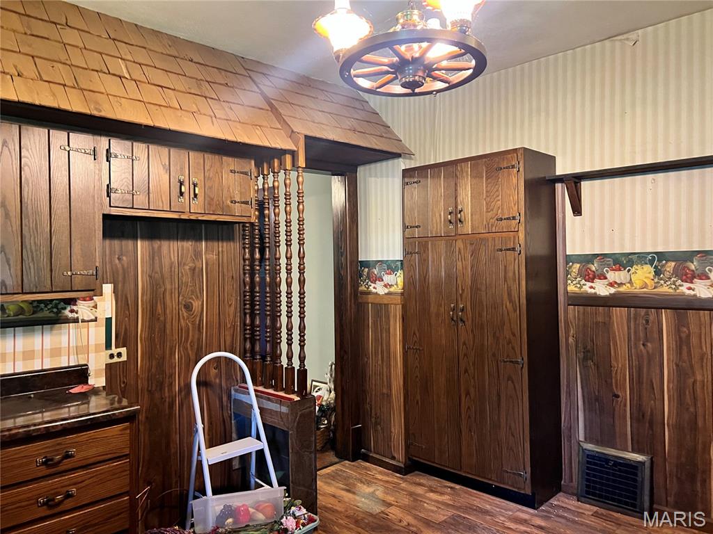 Bourquins Add - Residential