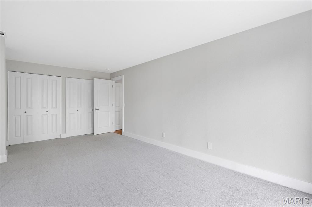 Pershing Ave Condo - Residential