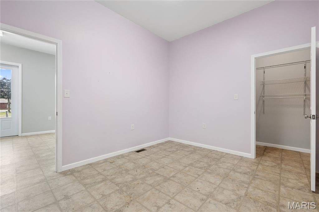 Prairie Heights - Commercial Sale